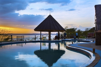 sirville lake elementaita lodge