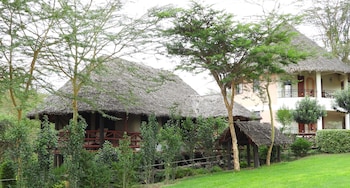 sirville lake elementaita lodge