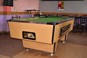 Tickles Hotel,Nyeri>>Aberdare National Park,2 star