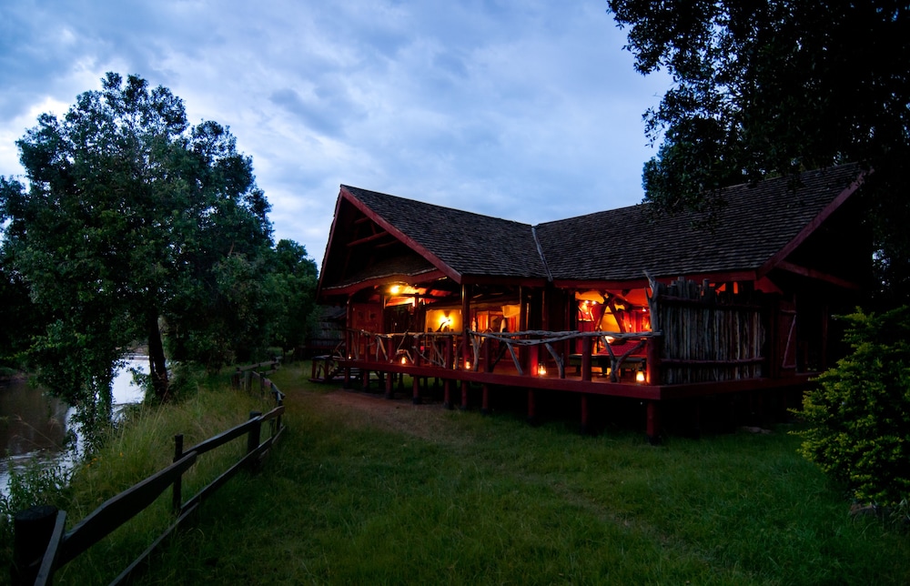 royal mara safari lodge