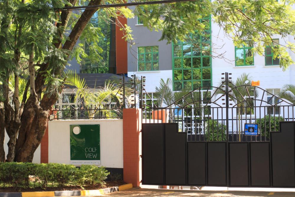 golf view serviced apartments