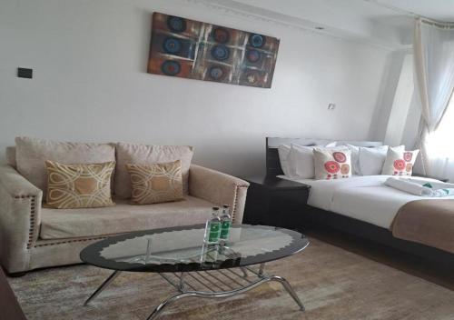 golf view serviced apartments