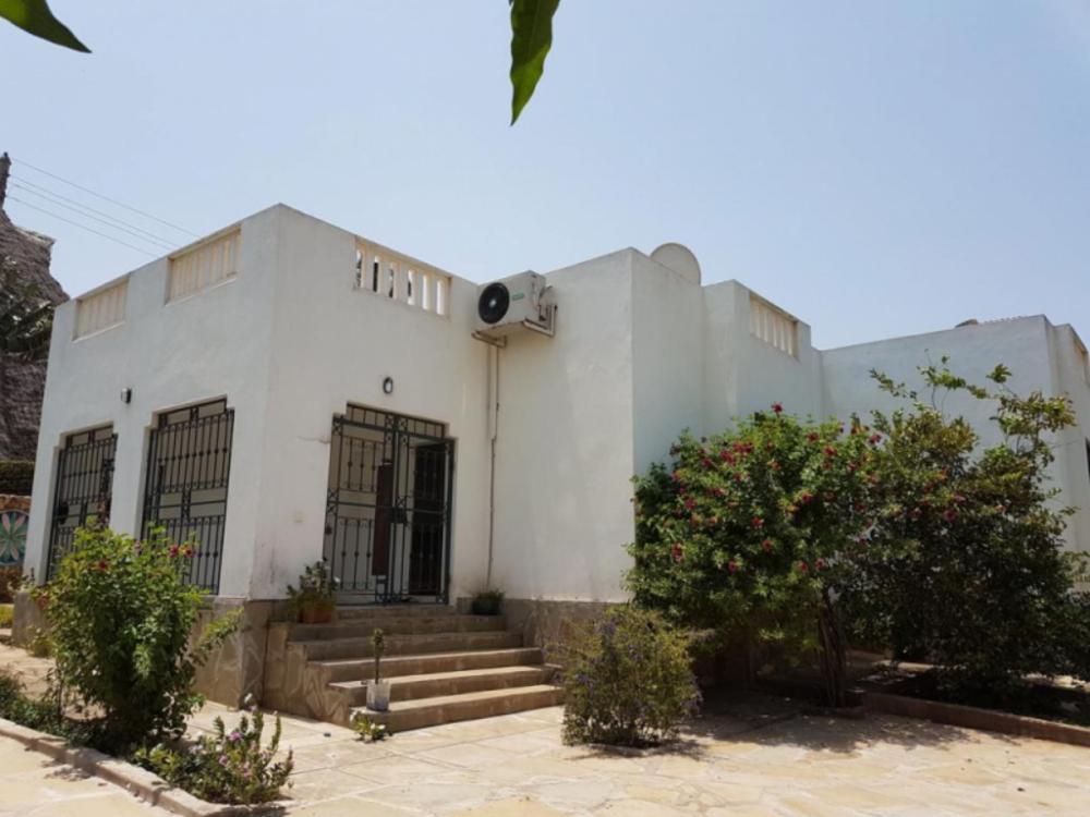 queens chateau boutique villa