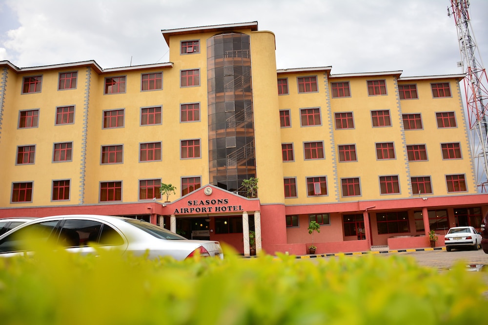 seasons airport hotel