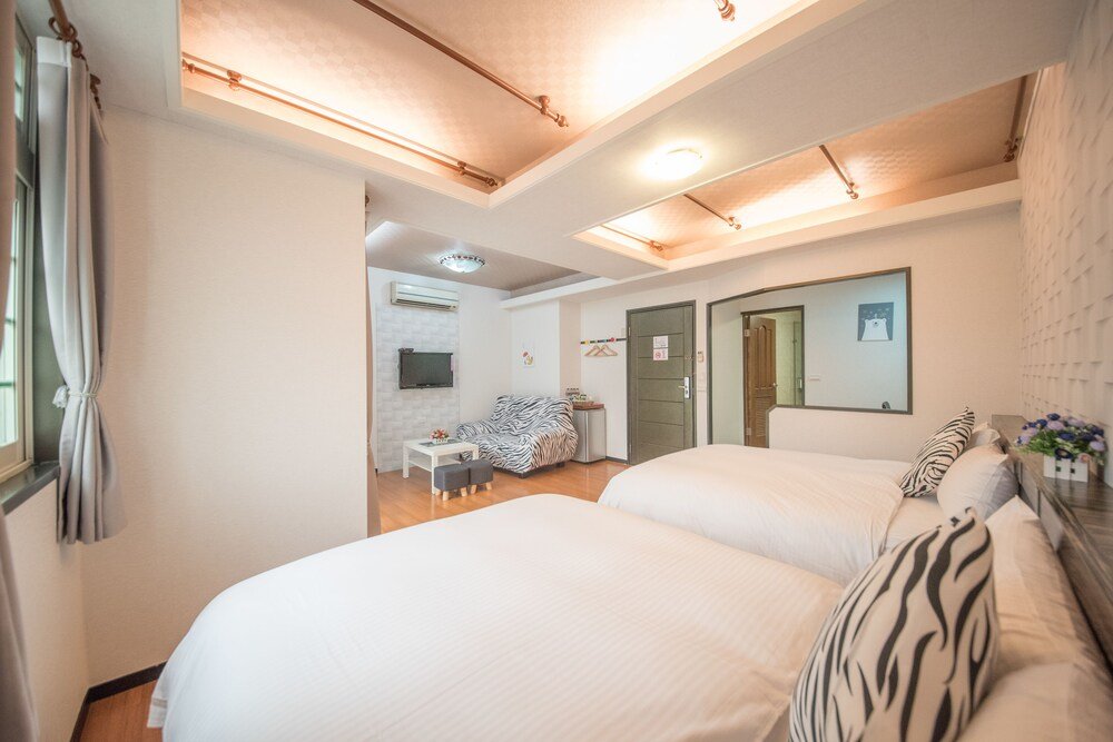 Honey House B&B,Near Luodong Night Market,3 star