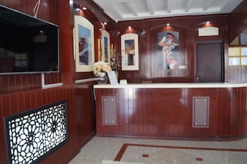 Wanasa Inn,Near Markaz Al Bahja Mall,3 star