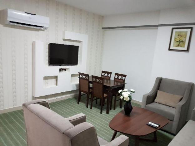 al dyafa hotel suites