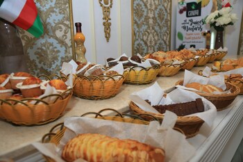 al dyafa hotel suites