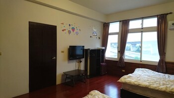 lu he feng homestay