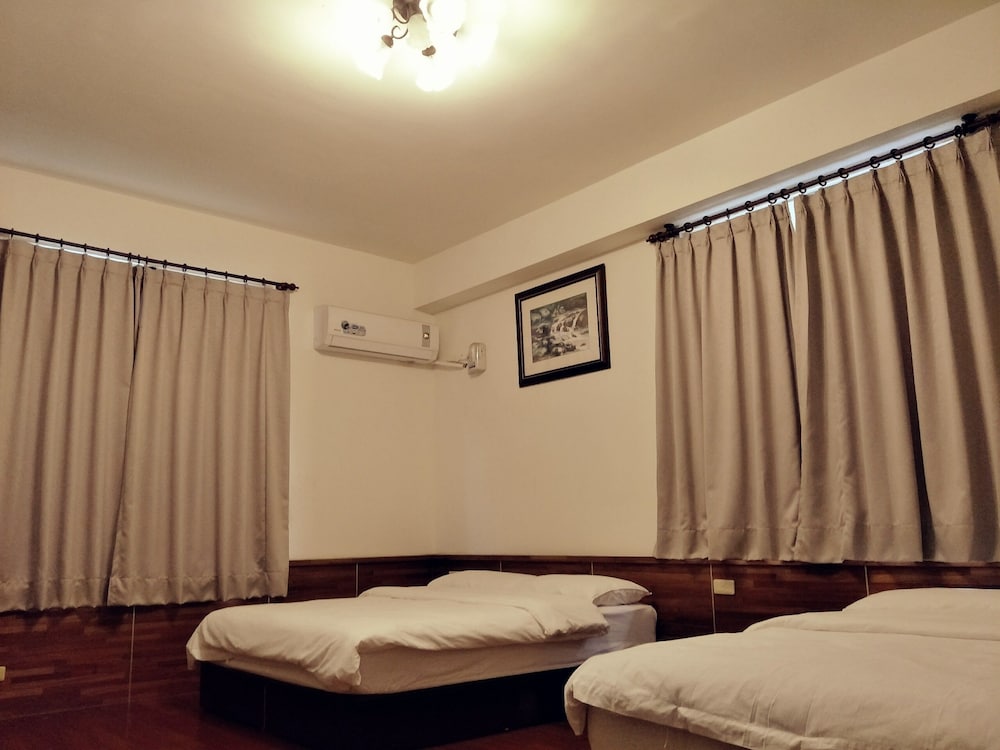 lu he feng homestay