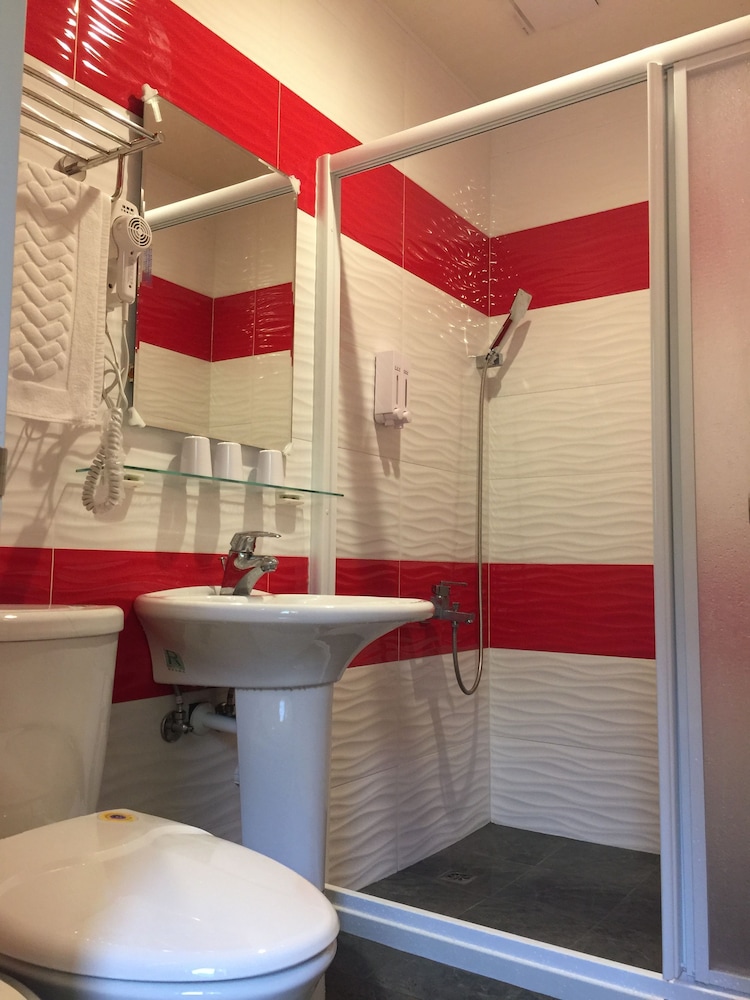 shan ming show bandb