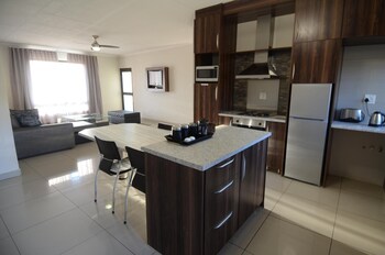 Hillside Executive Accommodation,Khomas Region>>Windhoek,4 star