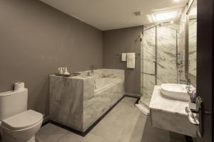 Flamingo Villa Boutique Hotel,Erongo Region>>Walvis Bay,4 star