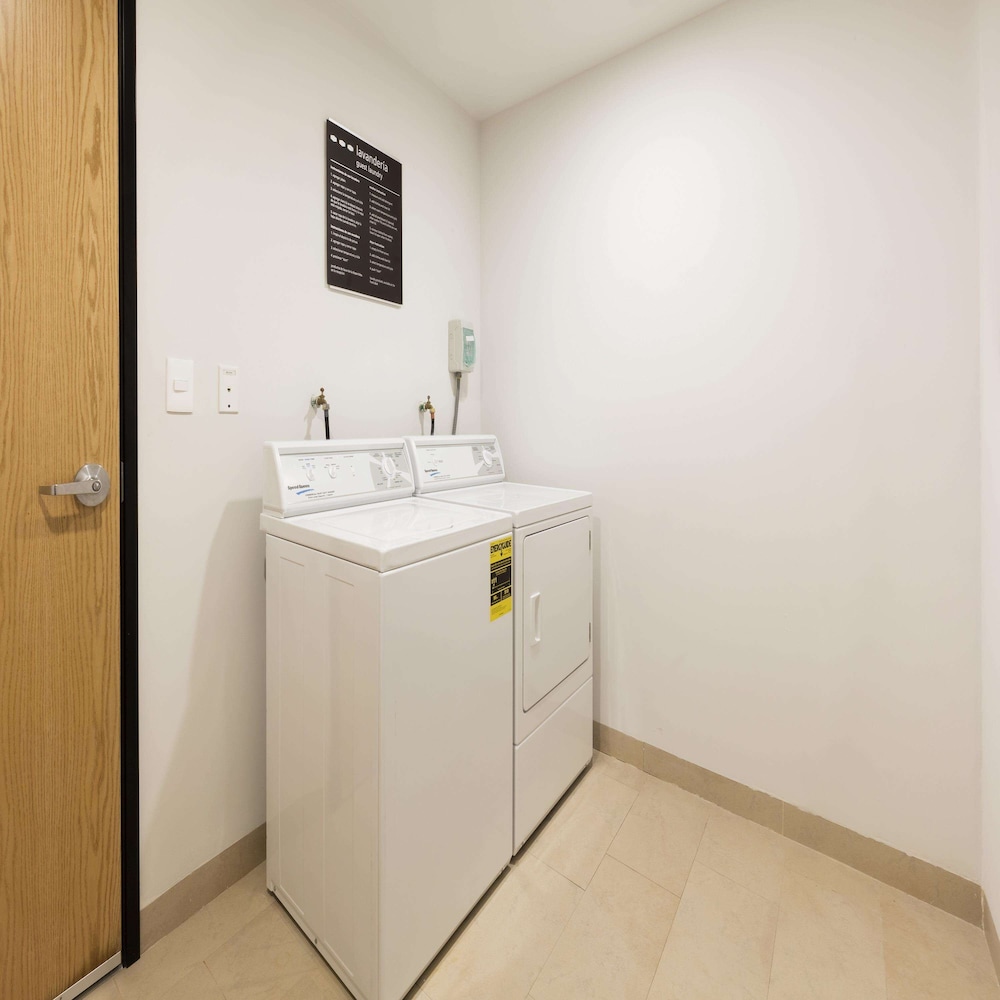 hampton inn by hilton cancun cumbres