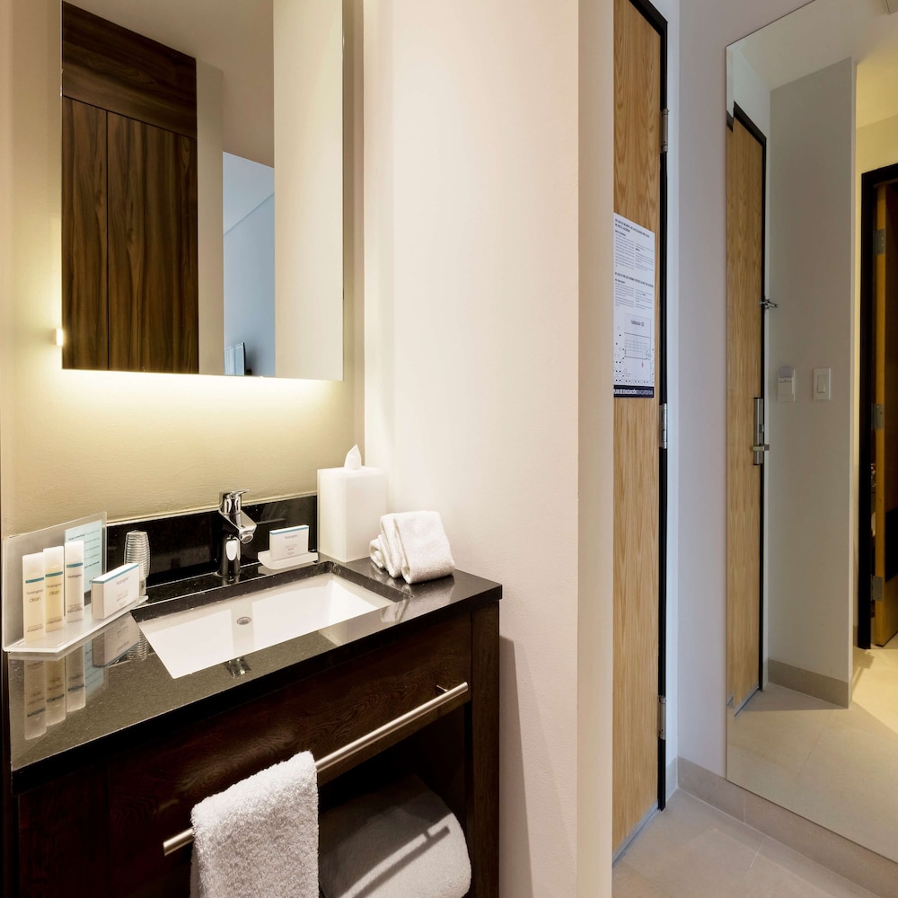 hampton inn by hilton cancun cumbres