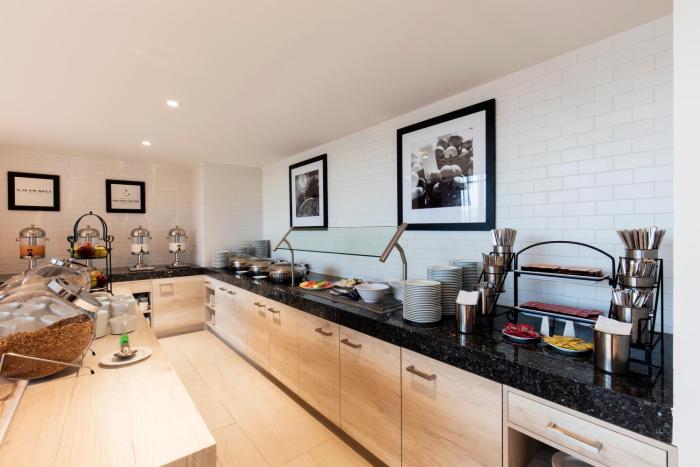 hampton inn by hilton cancun cumbres