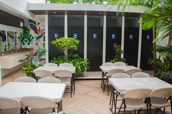 hostal gayser hostel