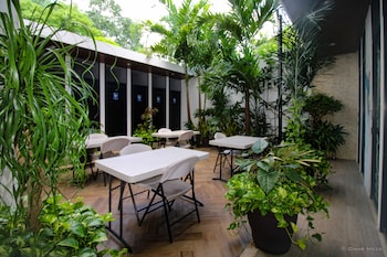 hostal gayser hostel