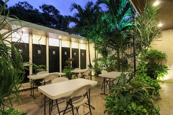 hostal gayser hostel