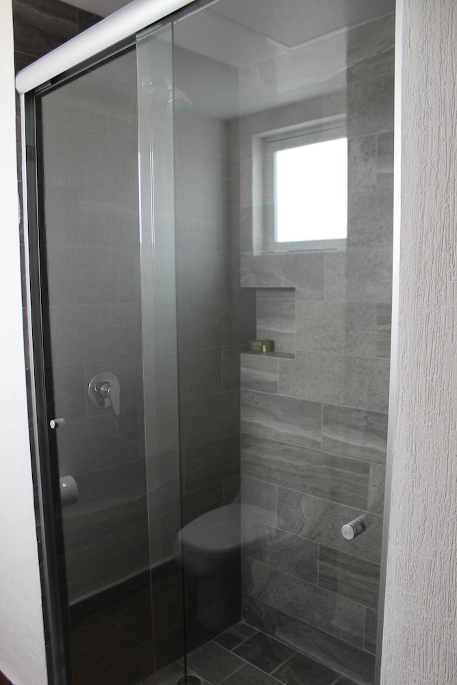 eco hotel guadalajara expo