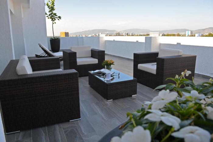 eco hotel guadalajara expo