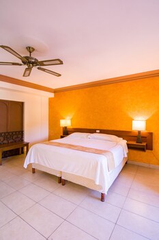 Hotel Palmas De Cortez,East Cape>>Buenavista,4 star