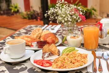 casona 61 by guruhotel