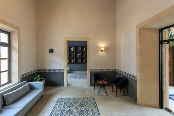 casona 61 by guruhotel