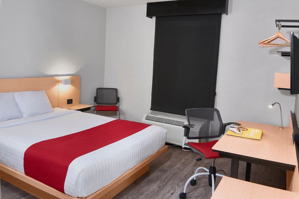 city express by marriott celaya galerias