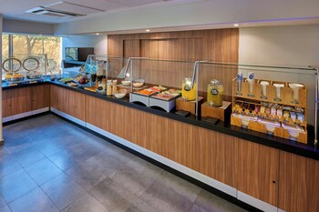 city express by marriott celaya galerias