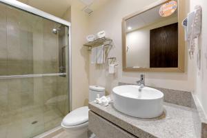 sleep inn monterrey san pedro