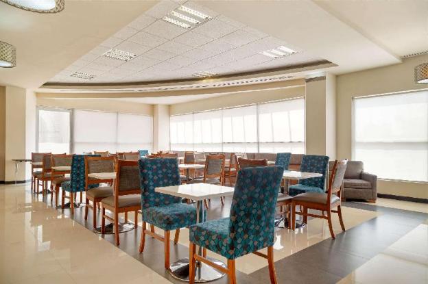 sleep inn monterrey san pedro