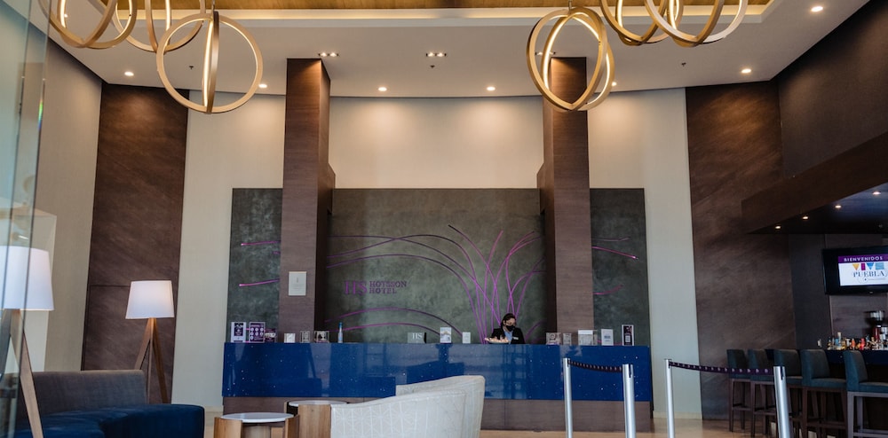 crowne plaza puebla