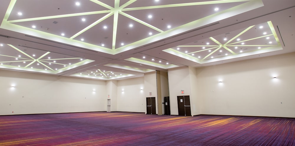 crowne plaza puebla