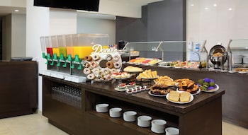 crowne plaza puebla