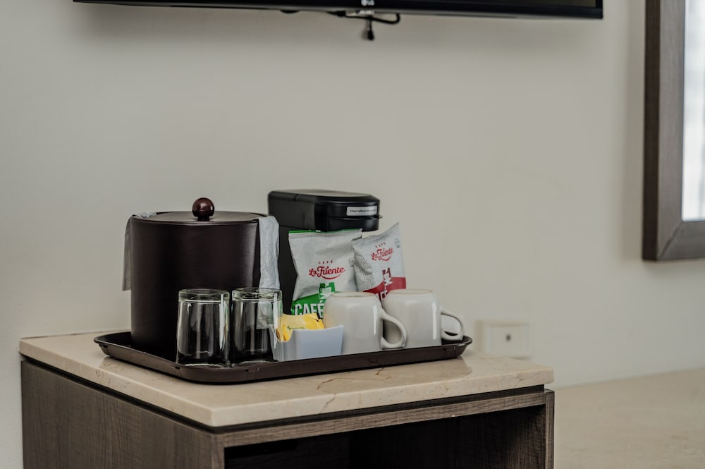 hampton inn celaya mexico