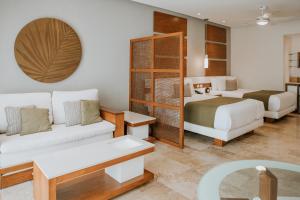 the reef 28 hotel and spa luxury adults only all suites