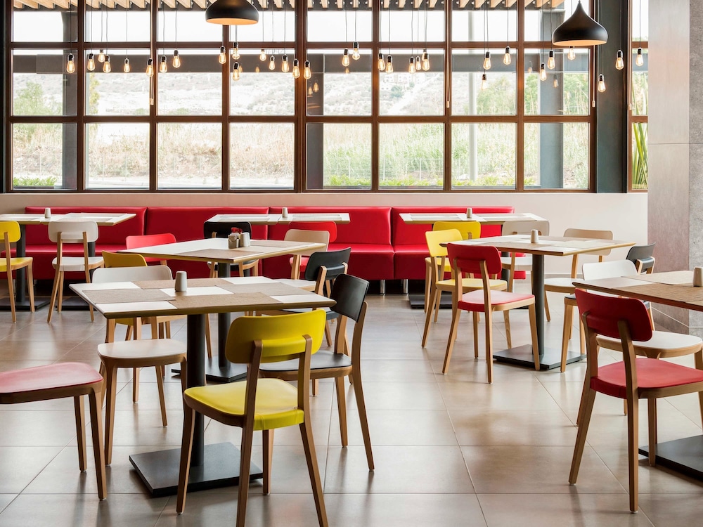 ibis irapuato