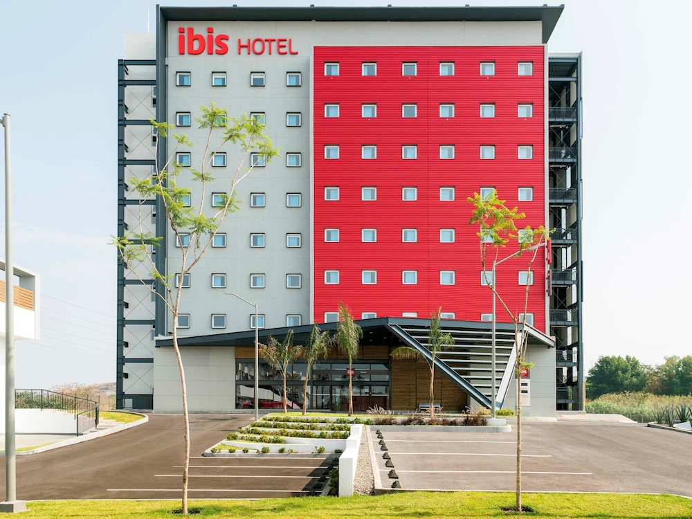 ibis irapuato