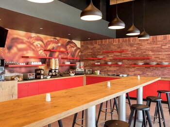 Ibis Irapuato,Irapuato>>Guanajuato,3 star