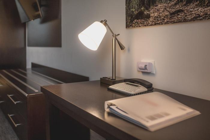 holiday inn express and suites silao aeropuerto