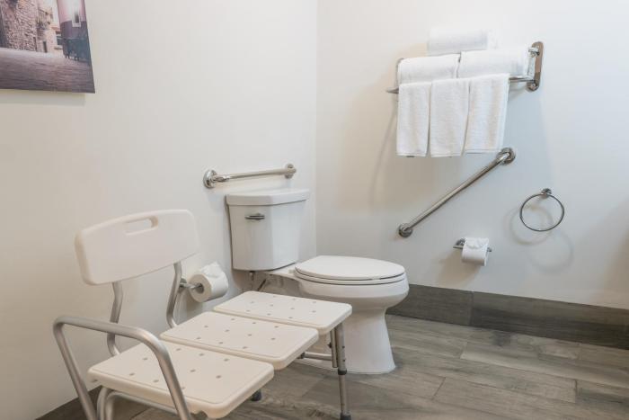holiday inn express and suites silao aeropuerto