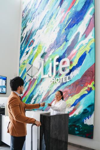 life hotel