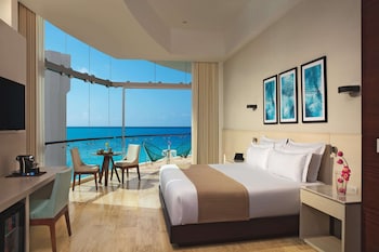 altitude at krystal grand cancun all inclusive