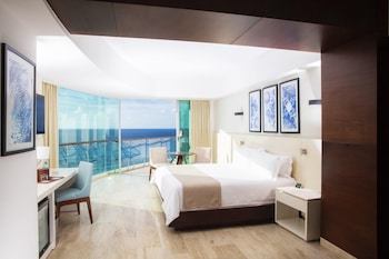 altitude at krystal grand cancun all inclusive