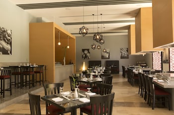 altitude at krystal grand cancun all inclusive