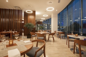 altitude at krystal grand cancun all inclusive