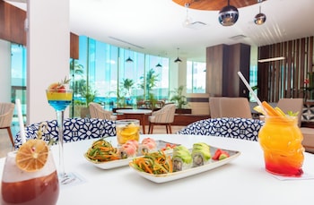 altitude at krystal grand cancun all inclusive