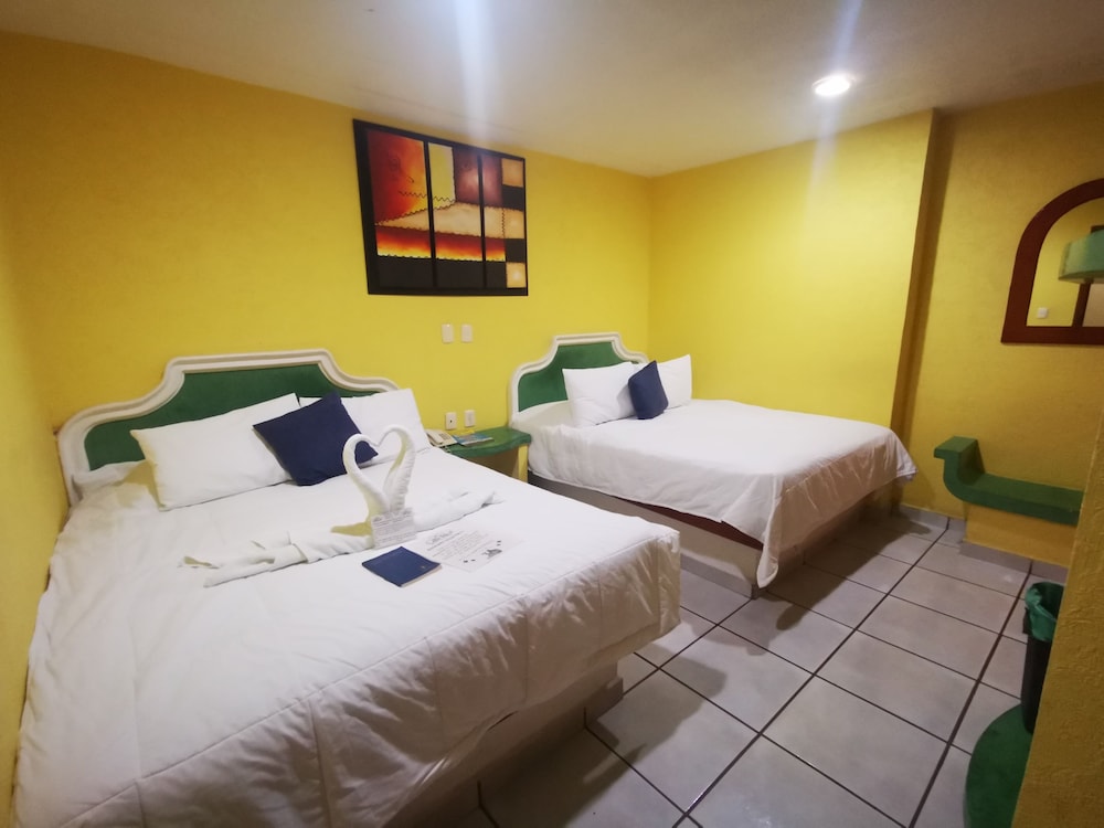 hotel casa real
