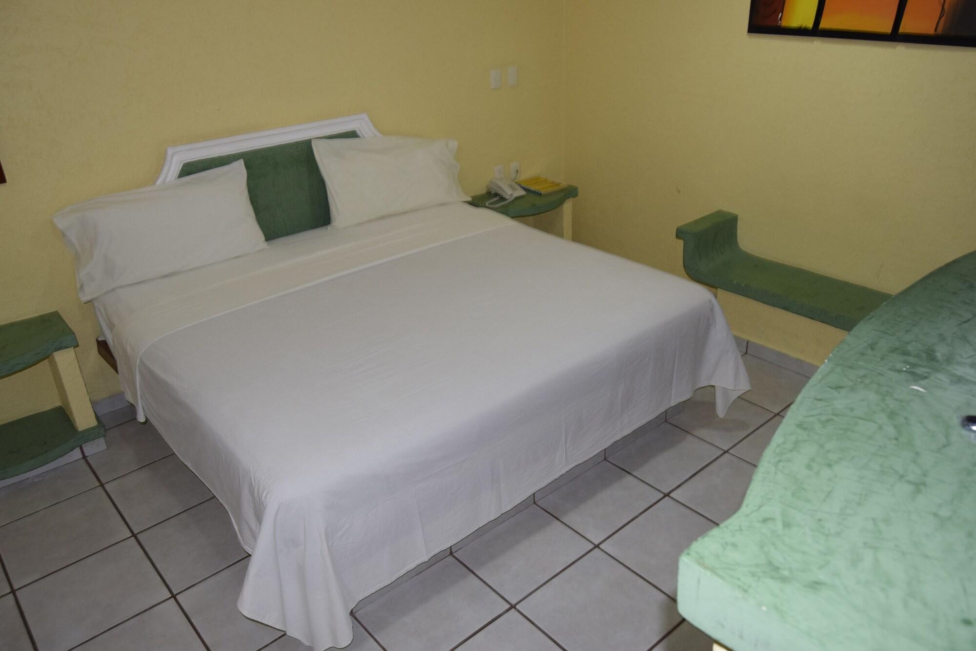 hotel casa real